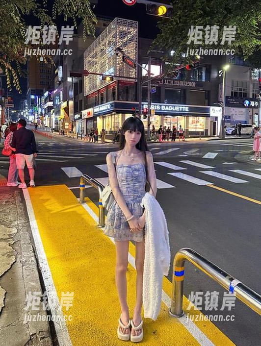 17c吃瓜 苹果版17c吃瓜更新了,可以让你在浴缸里悠哉游哉吃瓜?哈哈,想象一下吧。