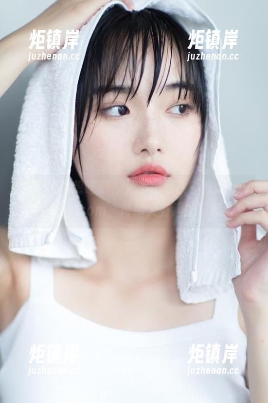 17吃瓜 想吃瓜,又不想复杂?来www.17吃瓜.com,简单又有趣的链接!