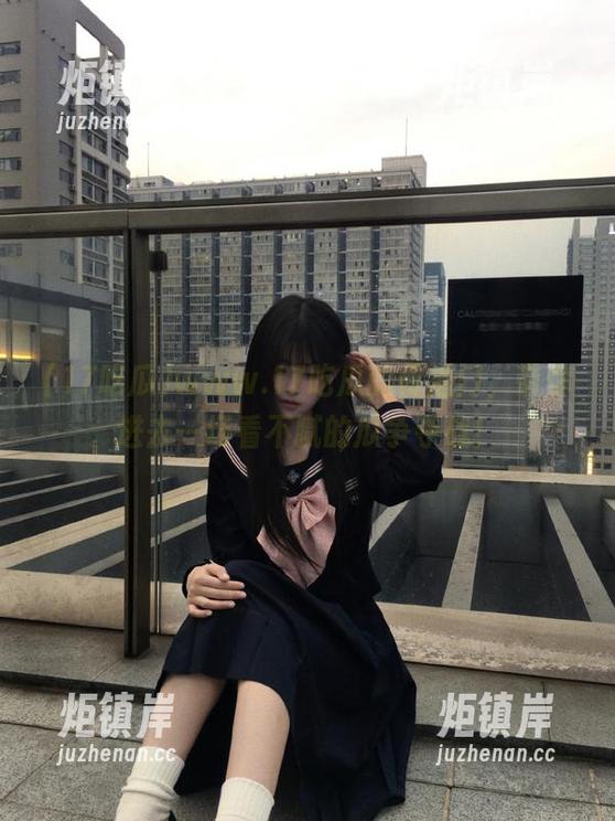 17吃瓜 www.17吃瓜的传送门,带你进去一场看不腻的瓜争夺战!