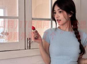 17吃瓜网:我刚刚想吃个好瓜,却意外遇上了个“囧”事……