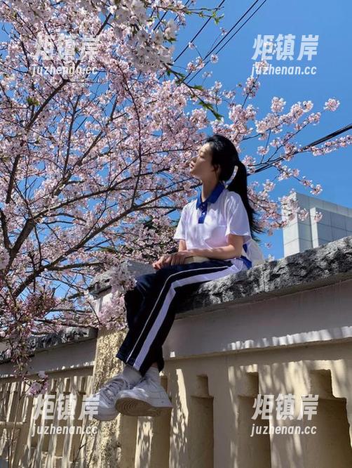 51吃瓜中心 在51吃瓜中心,每次发布的新闻都有种踩到了‘不觉中’的妥妥的尴尬!