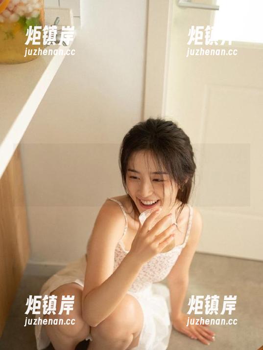 51吃瓜网 走一条别样的吃瓜线路,今日的瓜都化成故事了,快在51吃瓜网收听吧~