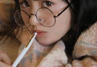 51在线吃瓜发布，只想问问，“中心”里的瓜，能吃到啥新花样吗？