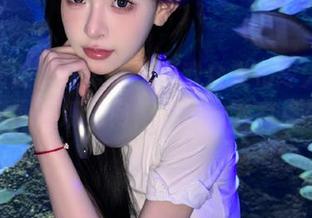 51朝阳群众发布令人侧目的吃瓜网娜娜动向,心里一下有点小激动…