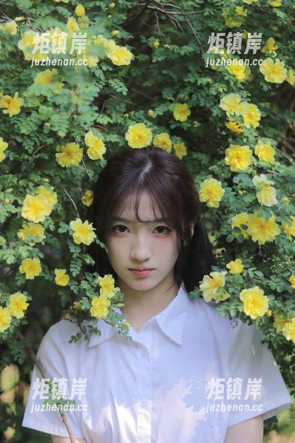 629吃瓜网 瓜吃多了,心里默念:“629吃瓜网cgw官网”也许就是我通往人间烟火的官方入口?