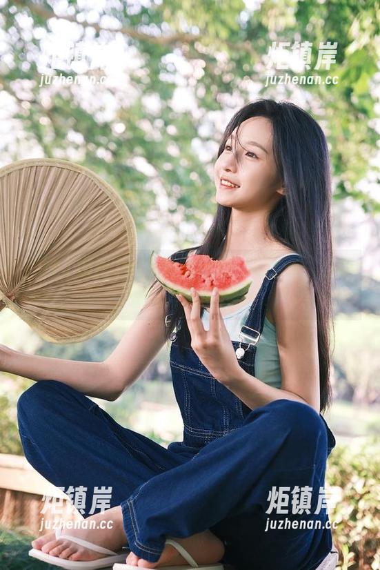 911黑料 911黑料网的ios注册:八卦的道具竟然是…