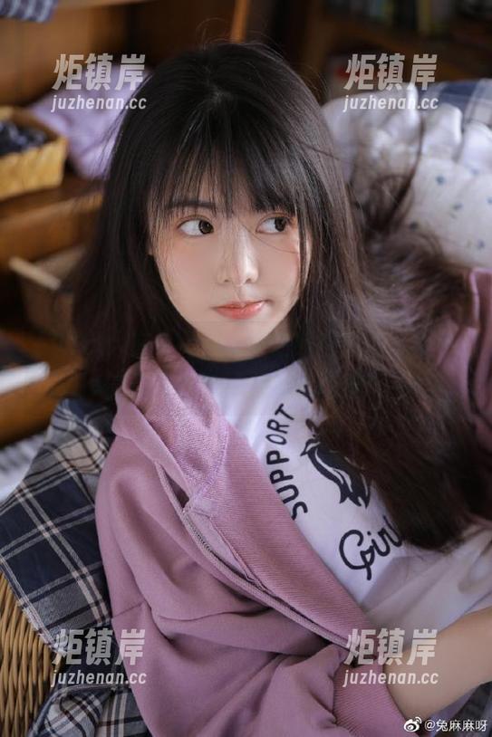 91cg 在91cgtv的在线空间里,似乎隐约嗅到了点八卦的味道。