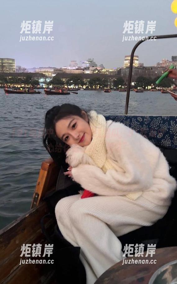 91吃瓜中心 今日在线溜瓜,91吃瓜中心给你最狂的“美味”