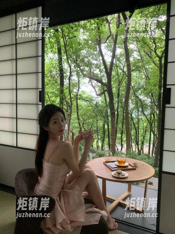 91吃瓜中心 91吃瓜中心发布奇葩瓜,让人目瞪口呆,瓜飞舞动啦!