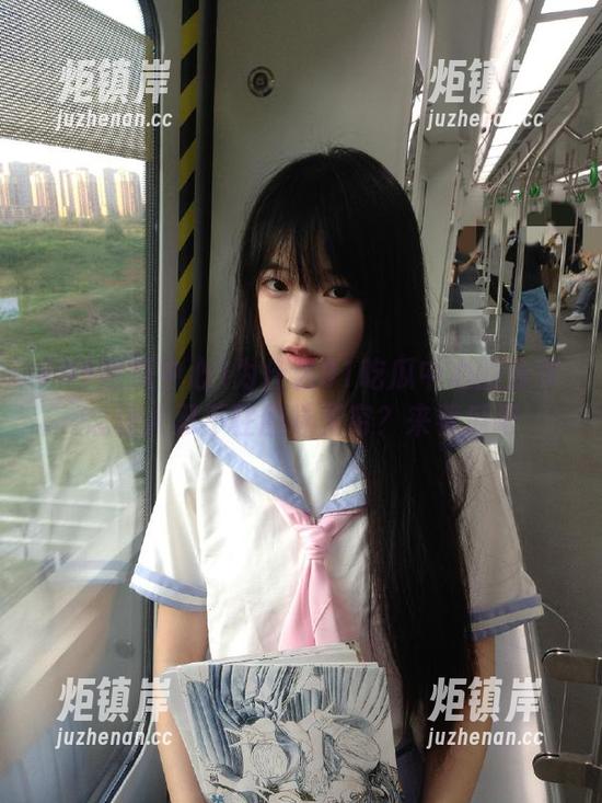 91吃瓜中心 为什么91吃瓜中心的分享总让人忍不住回味无穷?来看瓜吧