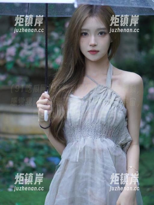 91吃瓜网 91吃瓜网发布的最新视频,感觉我就被吸进了一个充满乱象的宇宙,脑袋瓜儿有点转不过来了。