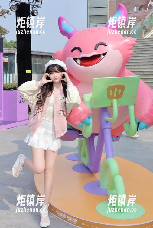 998.su 原来998.su导航的意义,是给我一种“在吃瓜的路上永不停歇”的孤独感。
