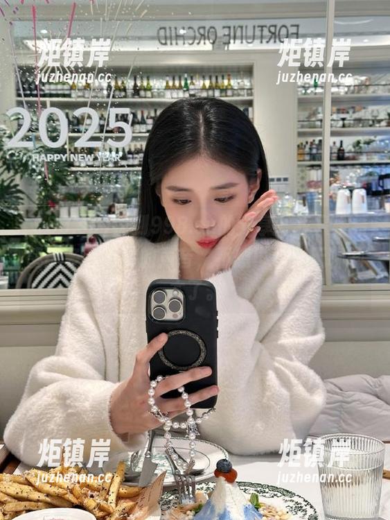 998.su 说到998.su的分享,我只是希望能多点真实的声音,不想再看到无聊剧本了。