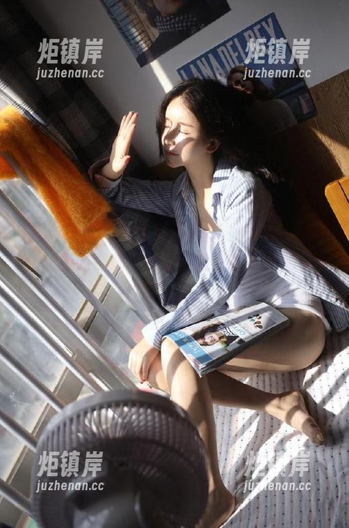 www.51 难得有点时间,看www.51cnm上的视频,时常怀疑我智商是不是也掉到地上了。