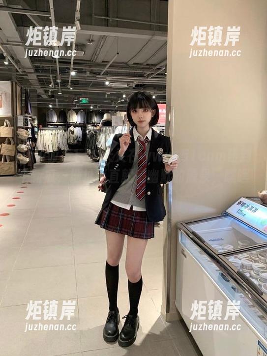 今天又在www.51cnm碰到个新瓜，地址简直就是幽默的源泉，嘿嘿！