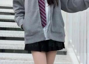 五一吃瓜网苹果版：每次朝阳群众在线观看，心里的小兔子都要蹦起来了，哈哈