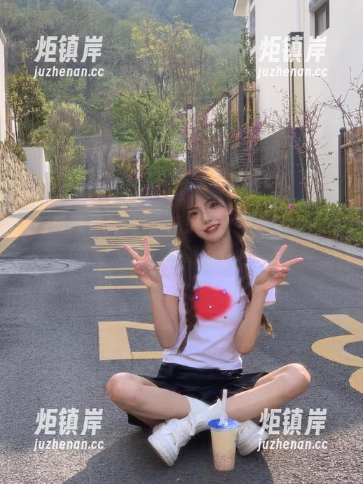 打开泡泡吃瓜网，不必迷路，我有心灵鸡汤！