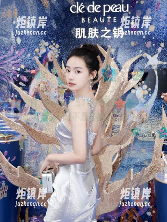 吃瓜网 在www.51吃瓜网找到的地址,居然是一堆不忍直视的评论…