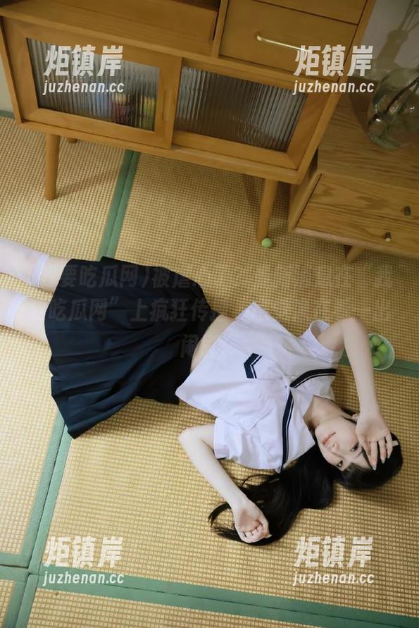 被虐心了？最新消息在“我要吃瓜网”上疯狂传播，感觉像在看一出闹剧。