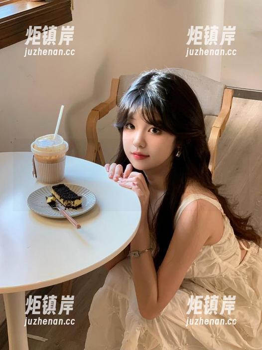 明星黑料 郁闷了,ios上的“明星黑料”网站是让人上瘾的吗?不刷一天丨心里空落落的…