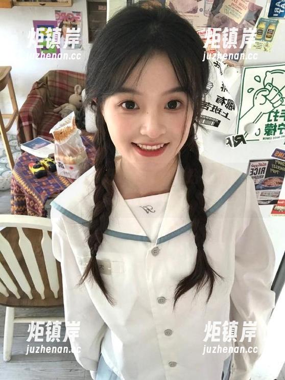 打开明星黑料网站导航，离真实更近了吗？
