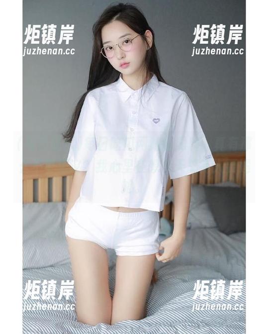 每日吃瓜 每日吃瓜网站的黑料,真有那么不可思议?我心里在想今天总有人要尴尬。