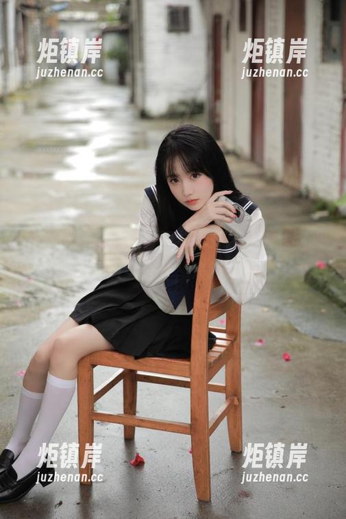 “每日黑料”专属私人线路，情感经历全公开，来得人多吧！