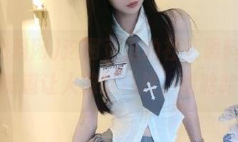 这网页里的社区黑料网，瓜的味道让人难以自拔，哈哈哈！
