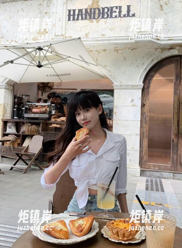网曝吃瓜 导航到网曝吃瓜,发现一片神秘菜园,吃瓜吃出新天地!