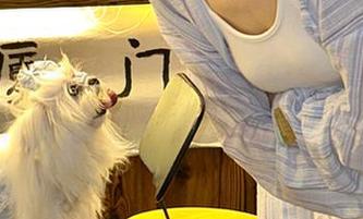 黑料不打烊155fun，首页就像是不停转动的谜题，我只想安静地看。