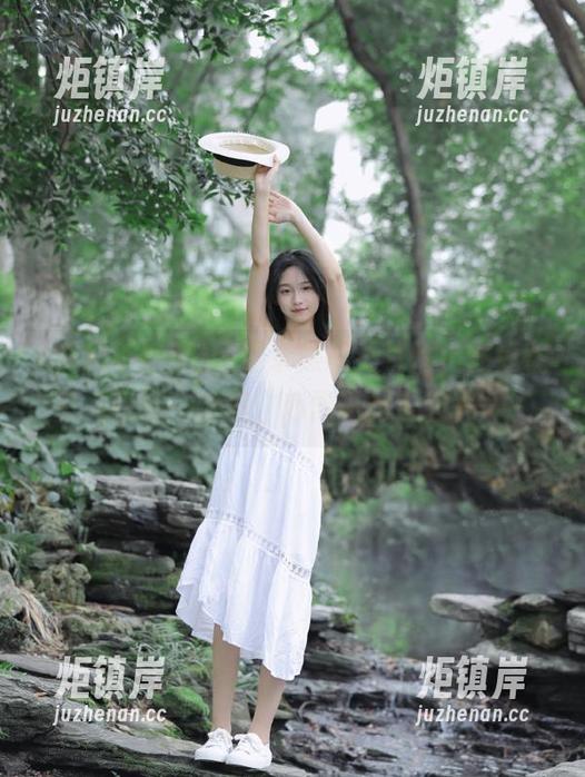 一登录黑料不打烊，在线观看入口那一瞬间，心情瞬间飞起来了！
