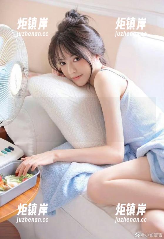 当我登录黑料不打烊时，导航就像导游，带我走过麻辣八卦的火山口！