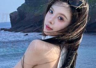 折腾了一晚上就为找个黑料不打烊tttzzz的安卓视频，结果我沉迷于花样“辣眼睛”素材……