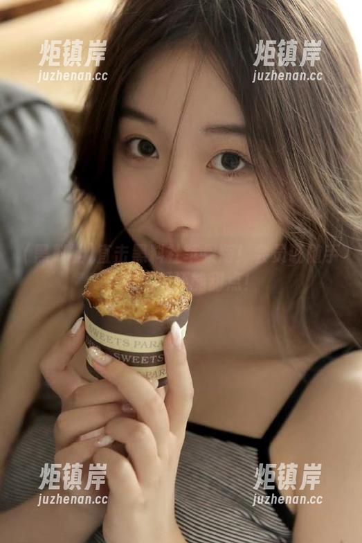 黑料社 直击黑料社苹果版!会员证随手一刷,瓜还能甜点!