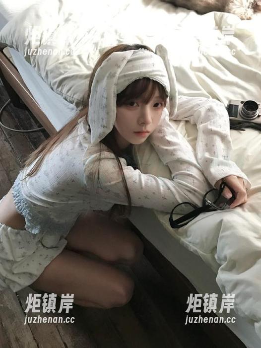 黑料社 黑料社的在线导航——让你瓜到吃饱,爽到飞起!