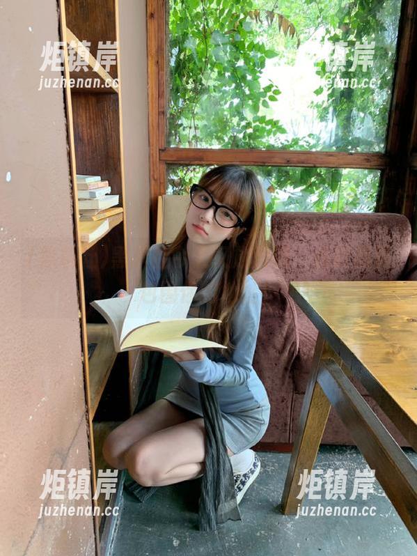 黑料社 黑料社今天又放大招,成群黑料包围你的地址!