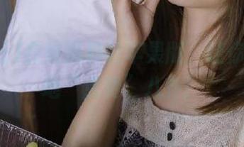 在线黑料社苹果版,让你随时随地“点赞”八卦!