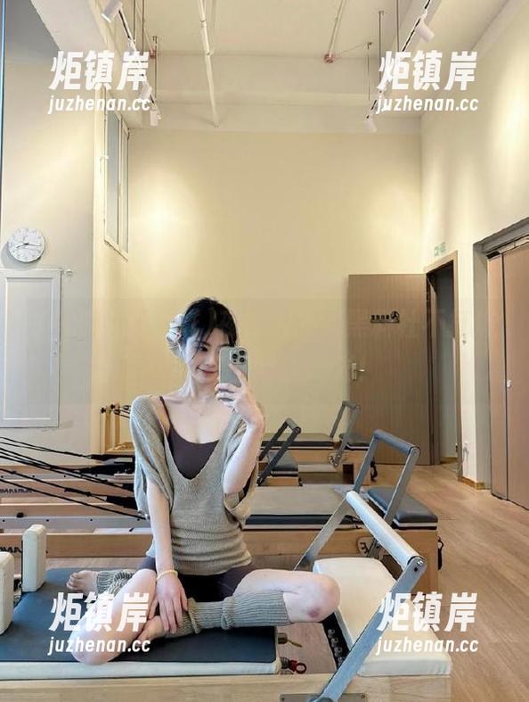 黑料社不打烊 夜深人静,黑料社不打烊app又在默默发光!