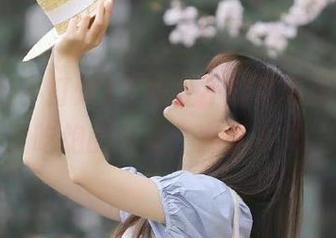 黑料社不打烊苹果版，瓜没吃饱的必看！意犹未尽！