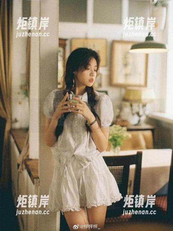 黑料社区 追随黑料社区的导航,发现了意外的“正能量”不正经