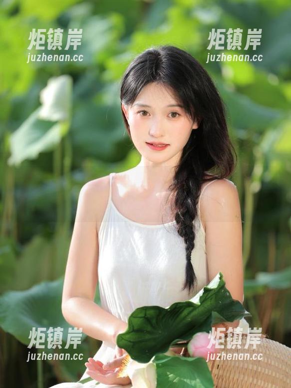 黑料网 想吃瓜?黑料网永久在线,乐于提供各路花边!